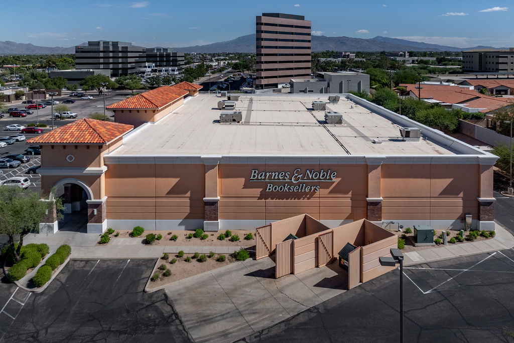 Barnes and Noble - Tucson (8)